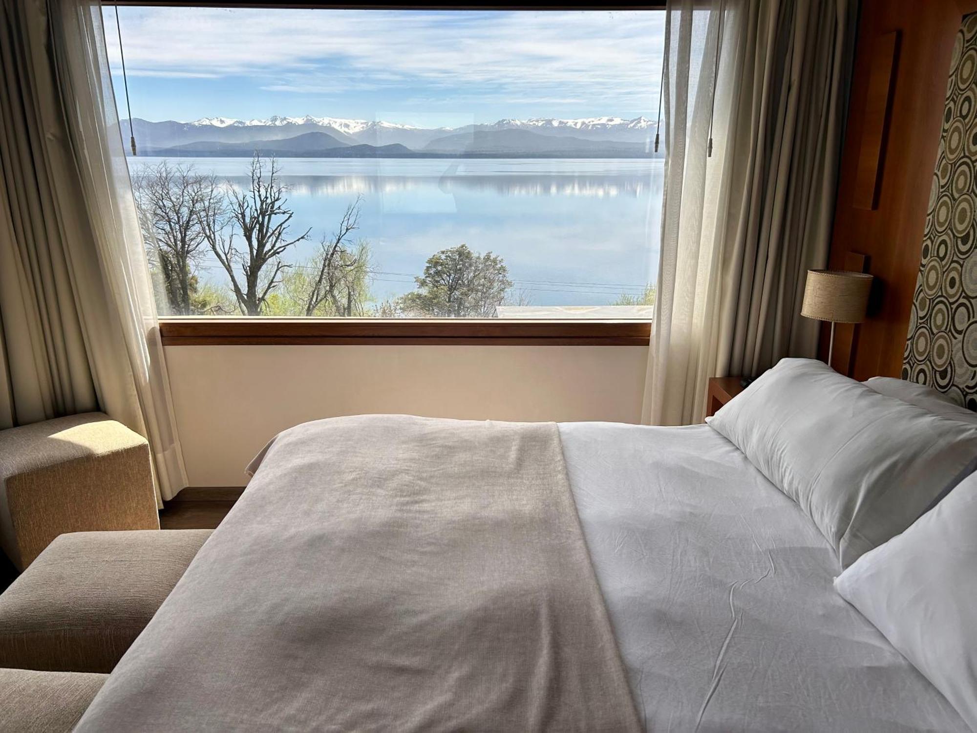 Bahia Paraiso Apart & Suites San Carlos de Bariloche Exterior photo